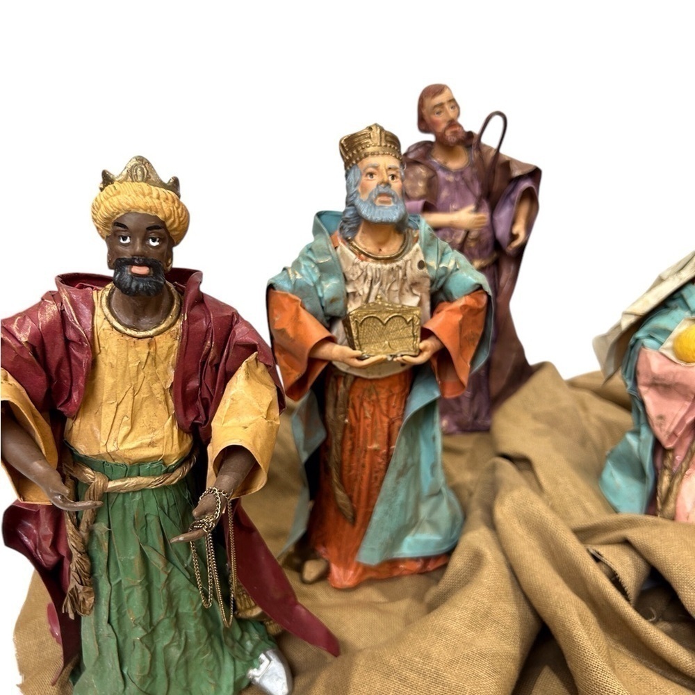 Nativity Scene Vintage 8-Pc Paper Mache Multi-Color Christmas/Holiday Decor EUC - Picture 5 of 15